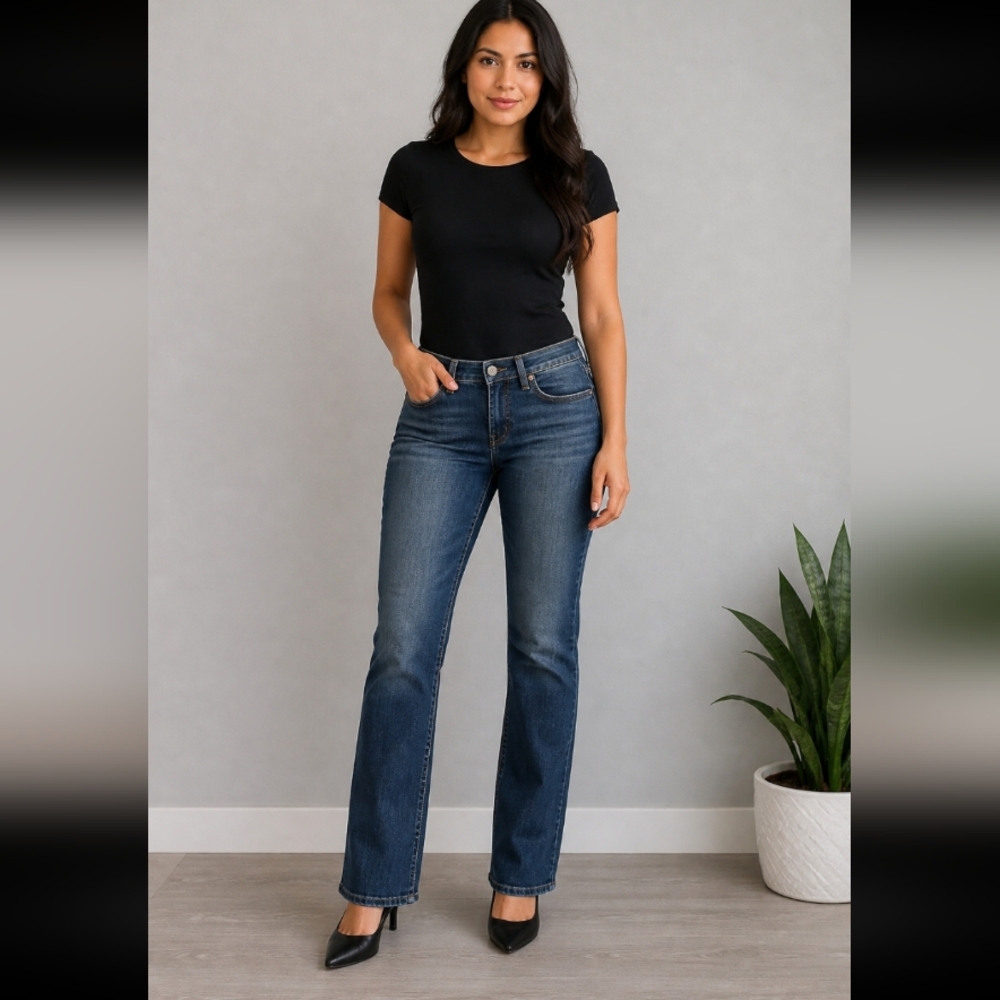 AG ADRIANO GOLDSHMIED 26 Regular Jeans